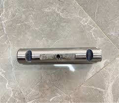 ắc nhíp trước howo phi 30x155 / 2 tán/tâm 110 ( cao cấp thân đen ) - cái