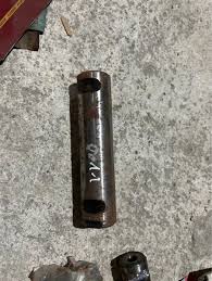 Ắc nhíp phi 30 dài 130 không tán - cái