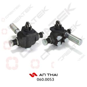 Bơm tay SINOTRUK D12 – Createk